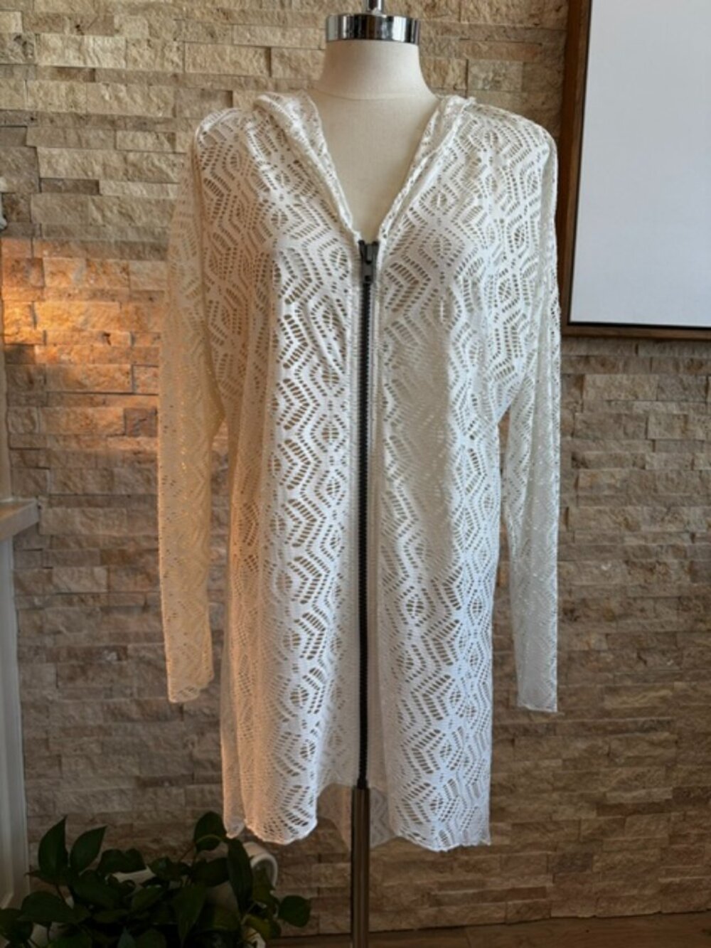 Becca White Cover-up Jacket with hood and zipper Large